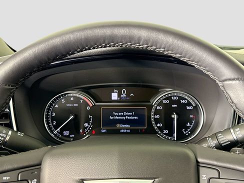 Used 2024 Cadillac XT6 Premium Luxury FWD image 10