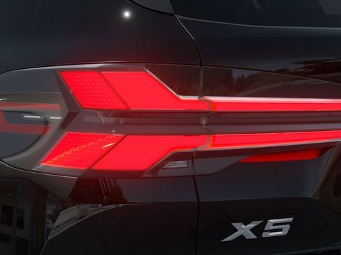 New 2026 BMW X5 xDrive40i AWD/4WD image 8