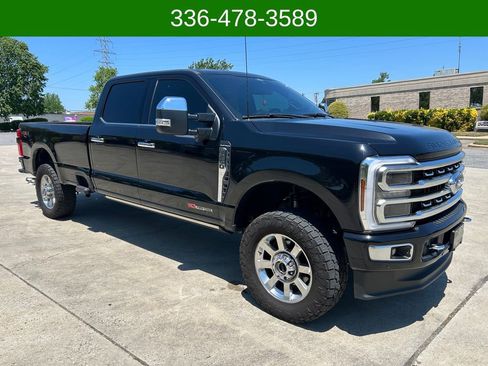 Used 2024 Ford F250 Platinum AWD/4WD image 7