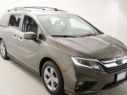 Used 2018 Honda Odyssey EX-L image 4