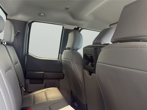 New 2026 Ford F550 4x4 SuperCab Super Duty image 16