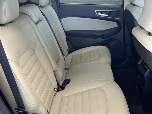 Used 2023 Ford Edge SEL w/ Convenience Package AWD/4WD image 14