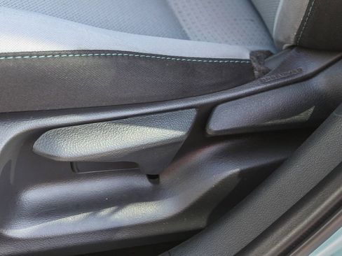 Used 2022 Toyota Prius LE image 26