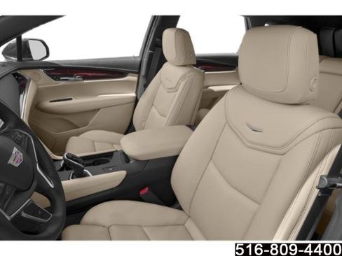 Used 2019 Cadillac XT5 Luxury AWD/4WD image 13