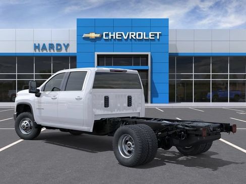 New 2026 Chevrolet Silverado 3500 W/T w/ WT Convenience Package RWD image 3