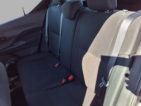 Certified 2025 Nissan Kicks Play S image 25