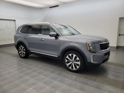 Used 2022 Kia Telluride EX w/ EX Premium Package FWD image 11