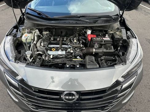 Used 2025 Nissan Versa S w/ Trunk Package image 10