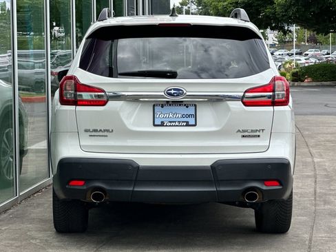 Used 2022 Subaru Ascent Touring AWD/4WD image 4