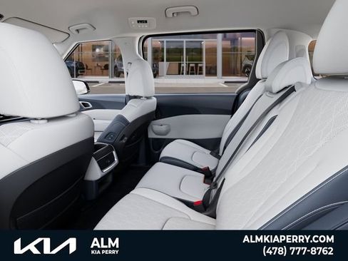 New 2026 Kia Carnival EX FWD image 18