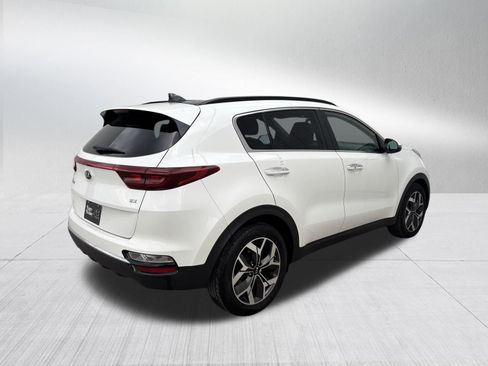Used 2022 Kia Sportage EX image 6