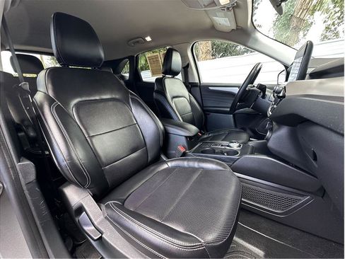 Used 2022 Ford Escape SEL AWD/4WD image 4