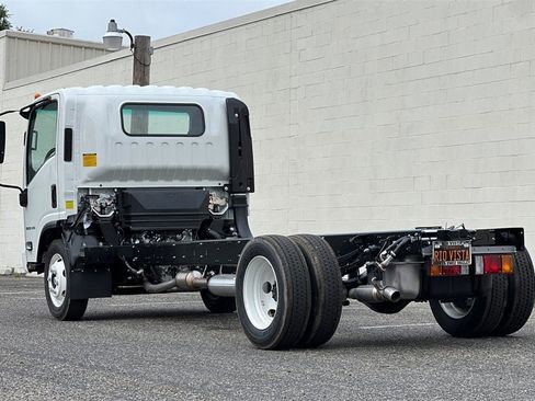 New 2025 Chevrolet Low Cab Forward 5500XG image 6