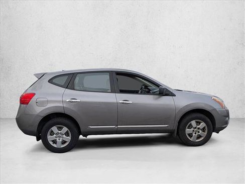 Used 2011 Nissan Rogue S image 4