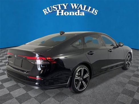 New 2026 Honda Accord SE image 3