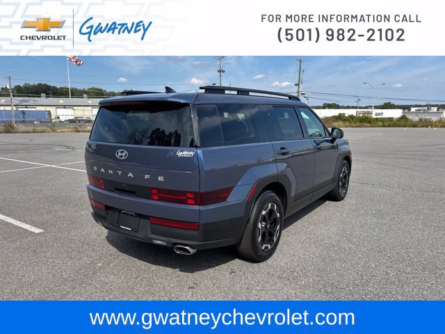 Used 2025 Hyundai Santa Fe SEL FWD image 5