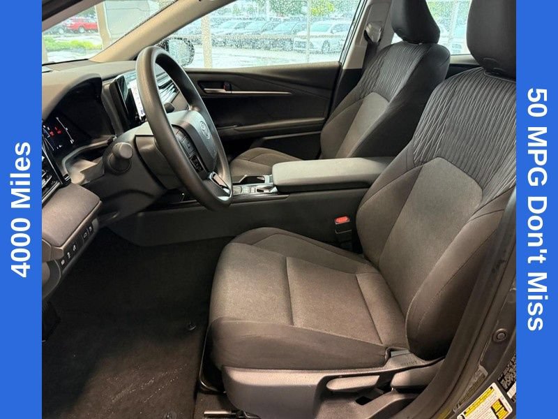 Used 2026 Toyota Camry LE FWD image 15