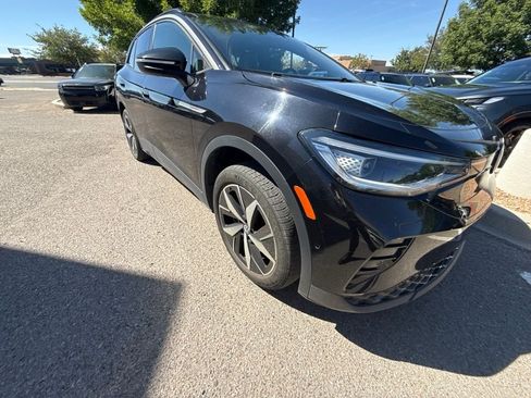 Used 2023 Volkswagen ID.4 Pro S AWD/4WD image 4