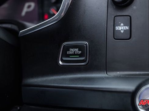 Used 2014 Chevrolet Corvette Stingray Z51 w/ 3LT Preferred Equipment Group image 14