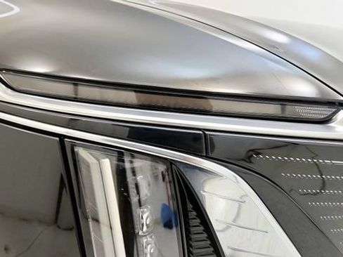 Used 2024 Cadillac Lyriq Luxury RWD image 22