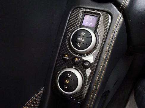 Used 2012 McLaren MP4-12C Coupe RWD image 45