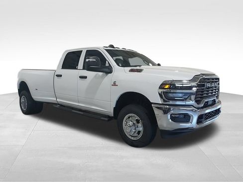 New 2026 RAM 3500 Tradesman AWD/4WD image 2