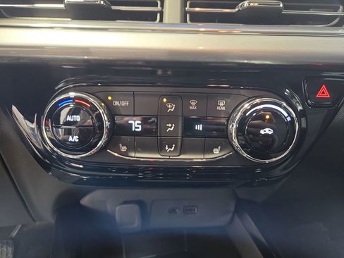 New 2026 Chevrolet Trax LT w/ Driver Confidence Package FWD image 23