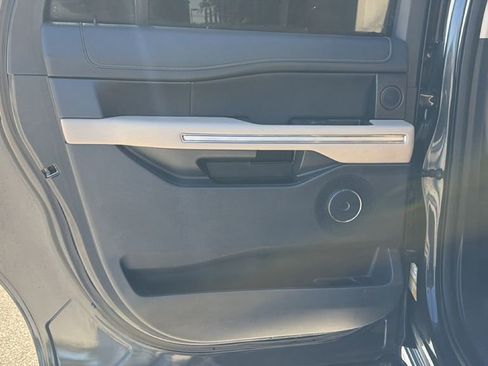 Used 2023 Ford Expedition Max Limited RWD image 33