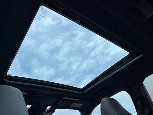 Certified 2025 Subaru Forester Sport image 18