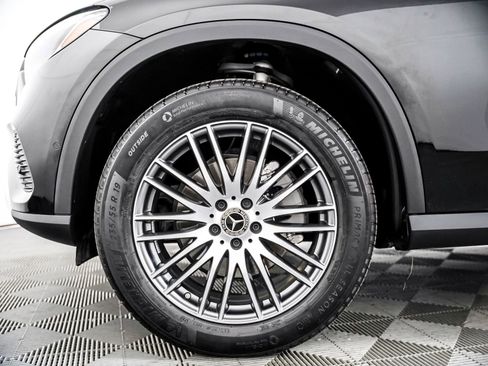 Certified 2026 Mercedes-Benz GLC 300 image 6