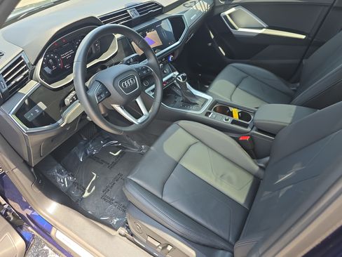 Used 2025 Audi Q3 2.0T Premium AWD/4WD image 15