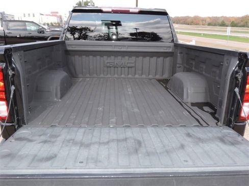 Used 2021 GMC Sierra 1500 Elevation image 11