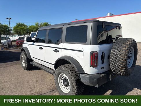 Used 2023 Ford Bronco Wildtrak image 4