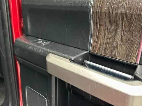 Used 2020 Ford F350 Lariat image 45