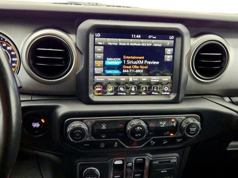 Used 2021 Jeep Wrangler Unlimited Sport AWD/4WD image 17