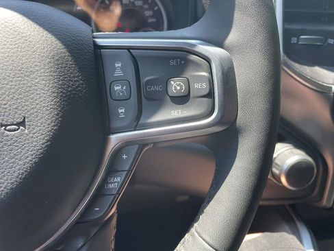 Used 2025 RAM 1500 Big Horn AWD/4WD image 26