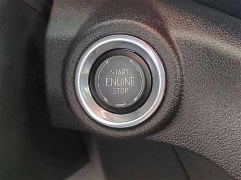 Certified 2023 Chevrolet TrailBlazer LT w/ Convenience Package image 16