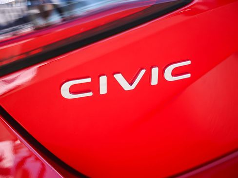 Certified 2025 Honda Civic Sport image 9