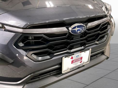 Used 2024 Subaru Crosstrek 2.5i Limited AWD/4WD image 30