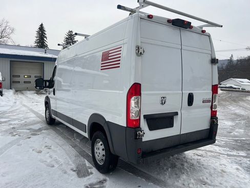 Used 2016 RAM ProMaster 2500 w/ Interior Convenience Group image 8