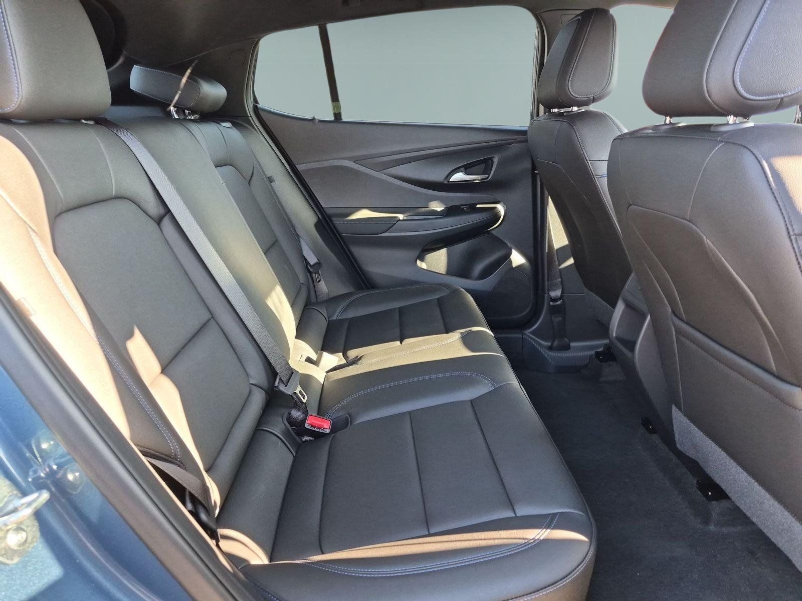 New 2026 Buick Envista Sport Touring w/ Convenience II Package FWD image 26
