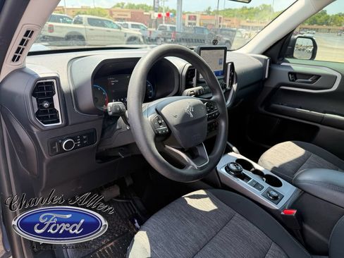 Used 2023 Ford Bronco Sport Big Bend AWD/4WD image 9
