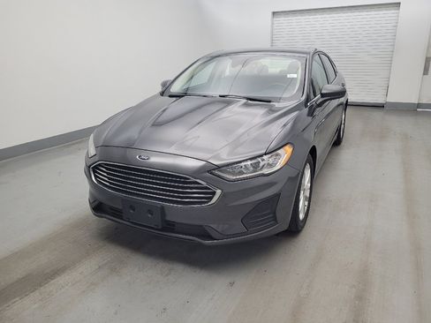 Used 2019 Ford Fusion SE FWD image 15