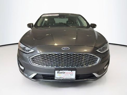 Used 2019 Ford Fusion Energi Titanium image 2