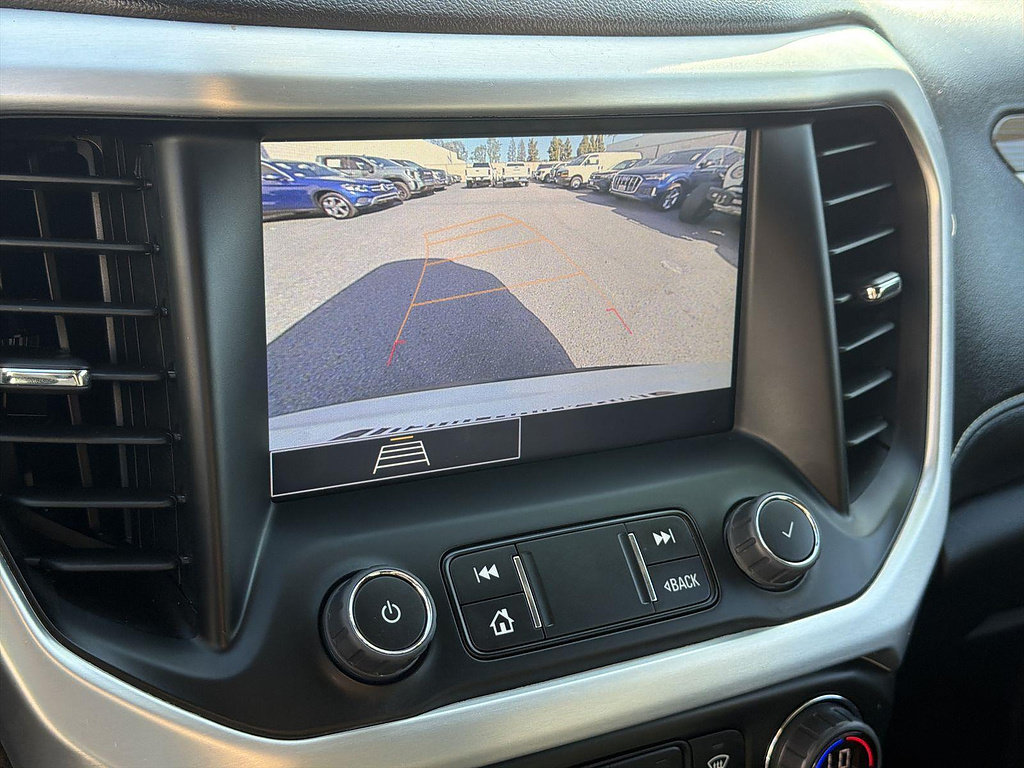Used 2023 GMC Acadia SLE w/ Elevation Edition FWD image 13