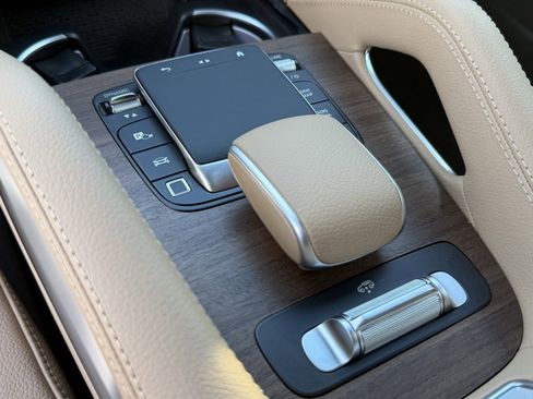 New 2026 Mercedes-Benz GLE 580 GLE 580 image 24