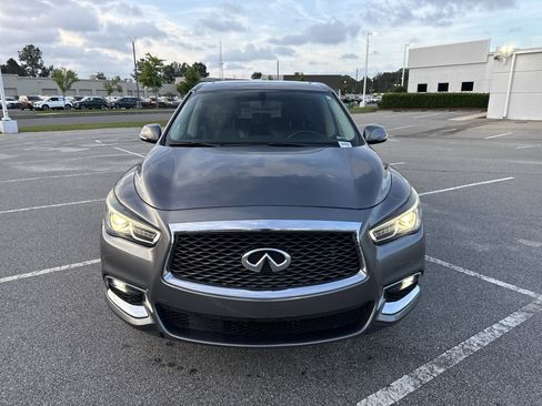 Used 2017 INFINITI QX60 Luxe AWD/4WD image 7