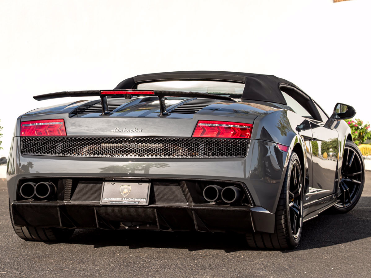 Used 2012 Lamborghini Gallardo LP 570-4 Performante AWD/4WD image 8