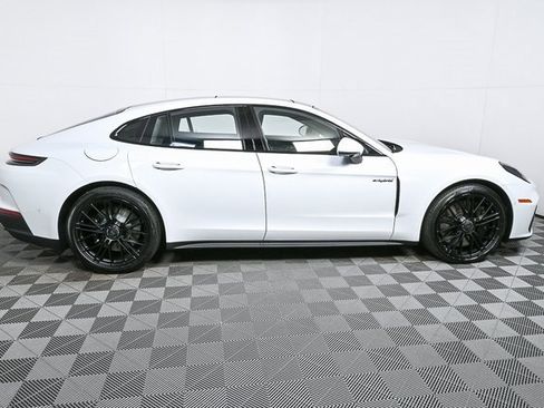 Certified 2026 Porsche Panamera Turbo image 28