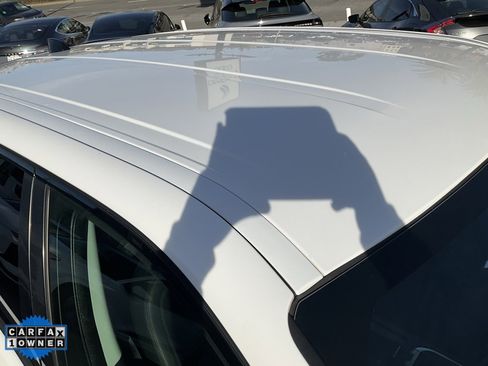 Used 2019 Land Rover Discovery Sport SE image 76